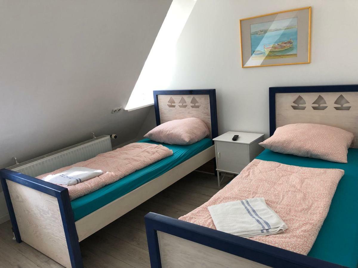 Pension Adler Lubeck Bagian luar foto